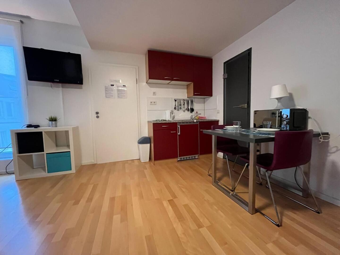Simplex Apartments Am Ludwigsplatz Karlsruhe Exterior foto
